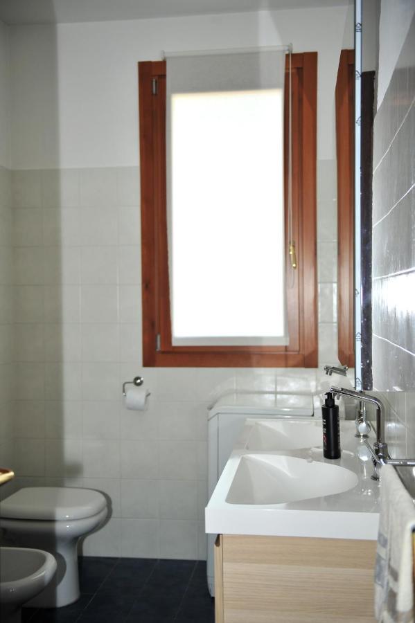 Appartement Moderno Trilocale Laura à Dalmine Extérieur photo